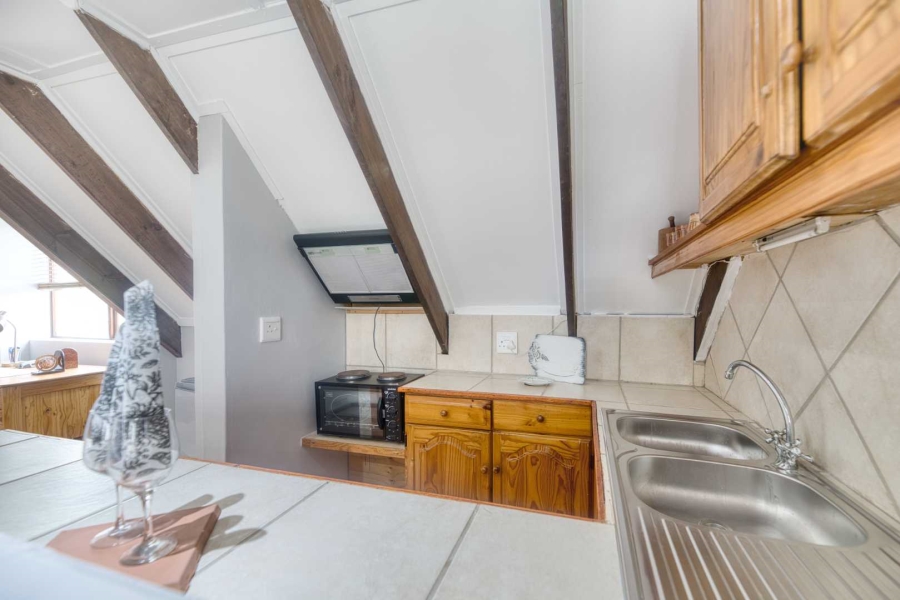 5 Bedroom Property for Sale in Fisherhaven Western Cape